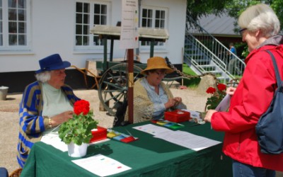 Grundlovsdag den 5. juni fejres igen i år i den smukke have på Flynderupgård